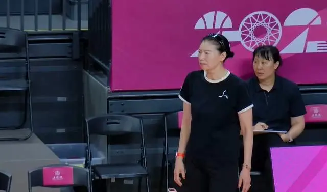 辽宁队随后, 只拿到, 只能去争夺 辽宁队随后, 只拿到, 只能去争夺