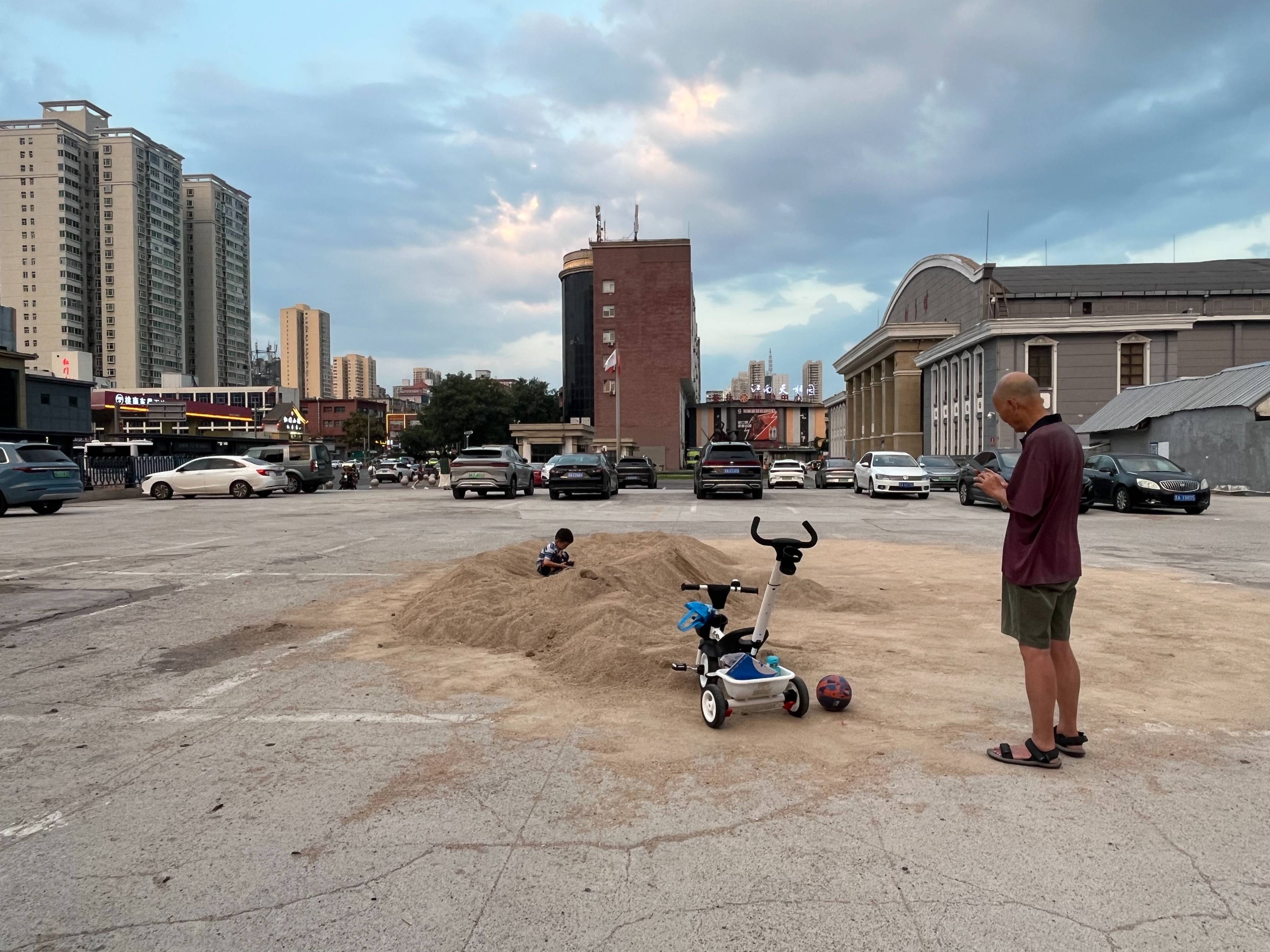 山西体育中 山西体育中