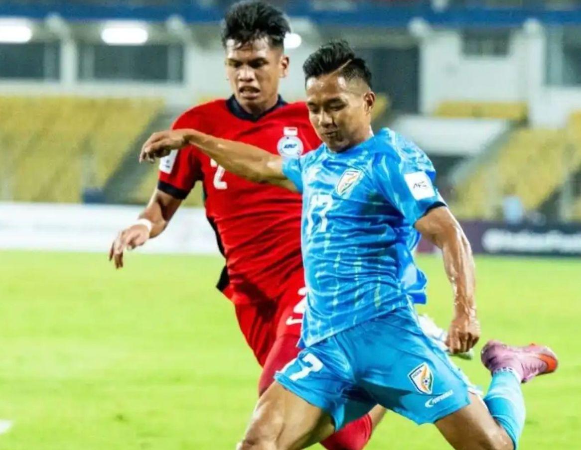 印度连丢, 排在小组第